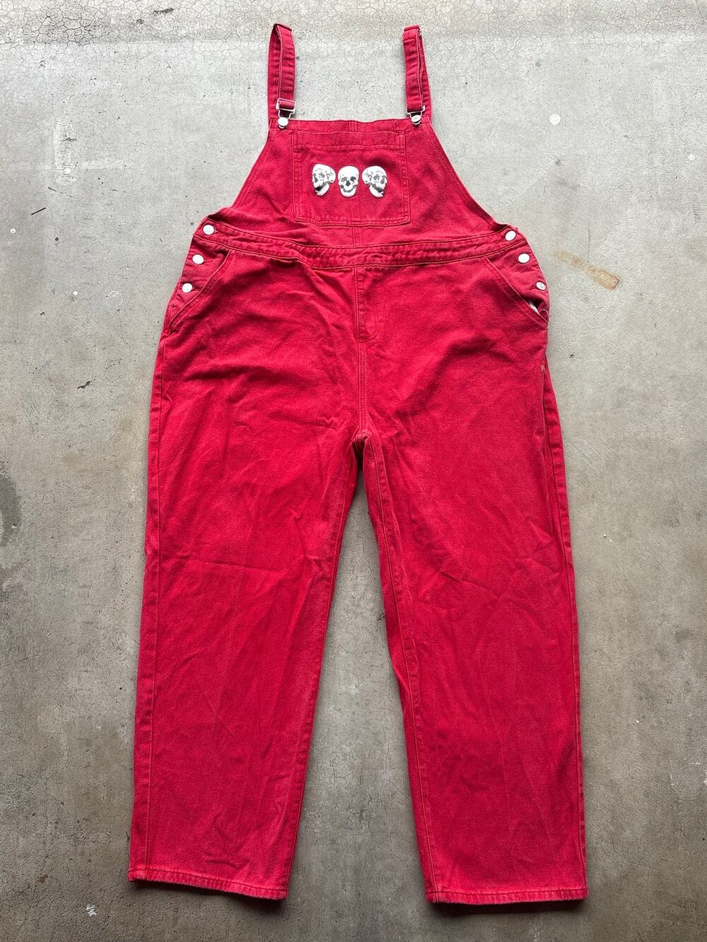 Red overalls skull print 4XL 44x32 Lightweight cotton blend